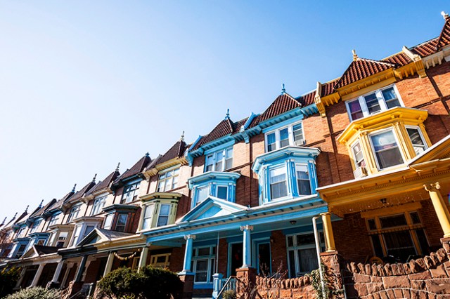Esame della valutazione dei prezzi delle abitazioni nel Regno Unito: un approccio basato sul rendimento reale