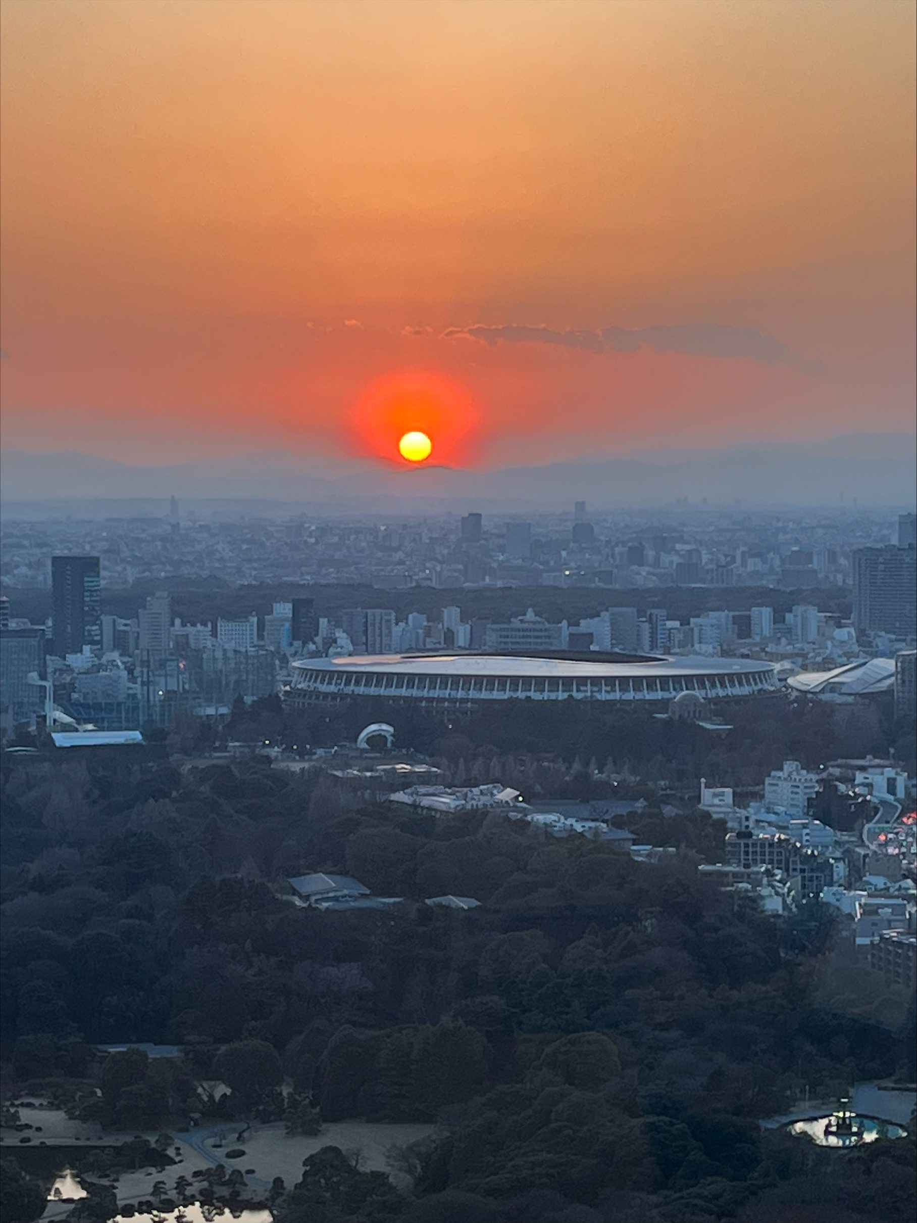 Lever de soleil sur le Japon