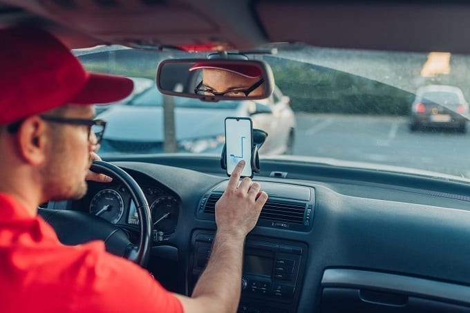 Delivery man using navigation